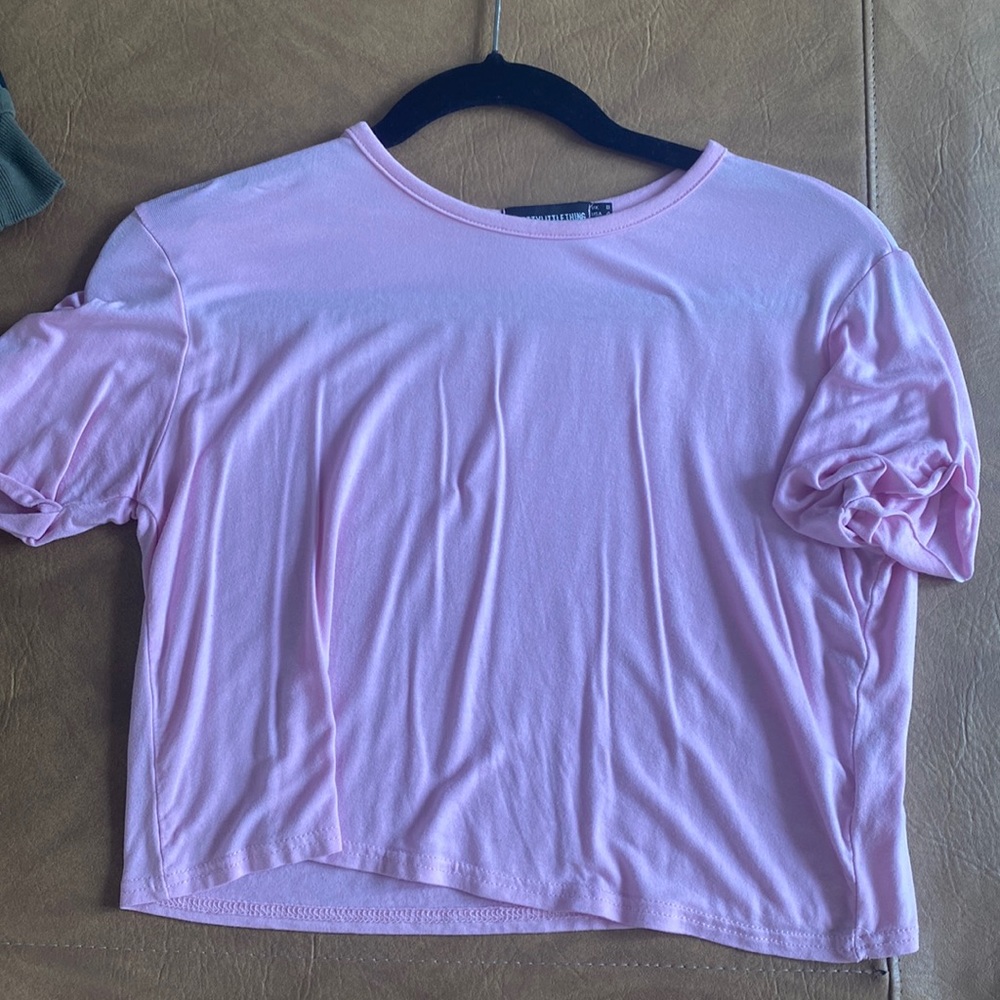 Pink tshirt